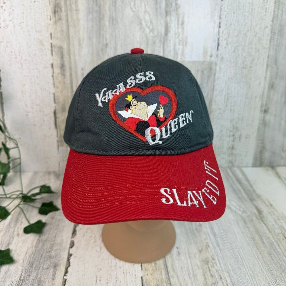 Disneyland Resort “YAASSS Queen”Slayed It baseball cap hat Adult 57-61cm NEW NWT